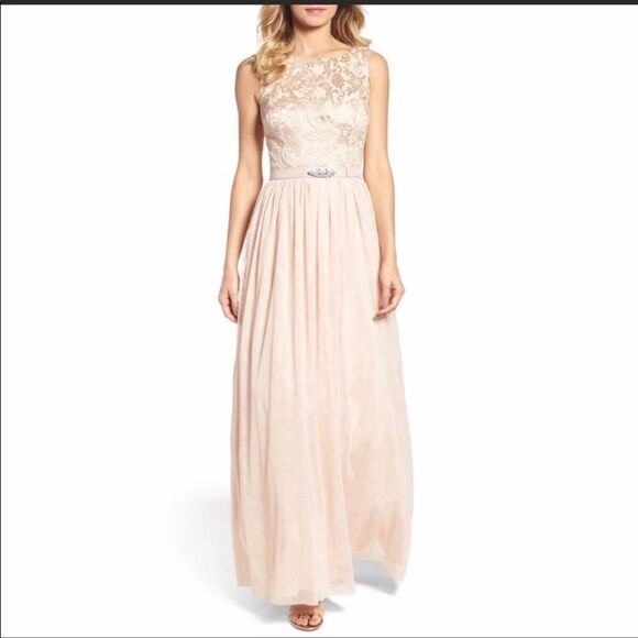 Vince Camuto Dresses & Skirts - Vince Camuto Ball Gown